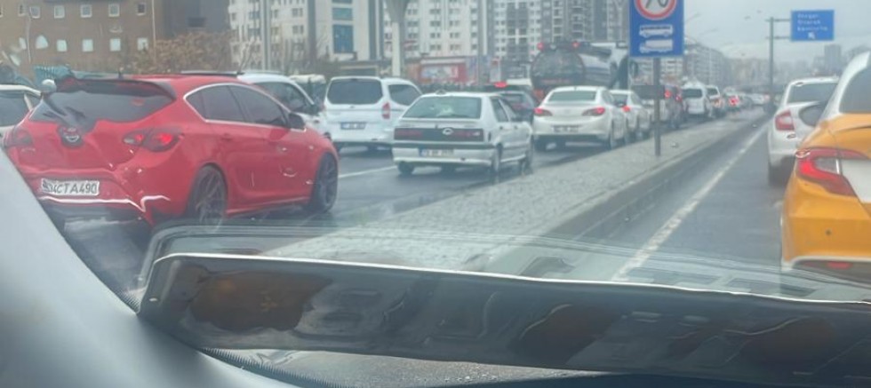 DİYARBAKIR SULAR ALTINDA! TEPKİLER ÇIĞ GİBİ BÜYÜYOR