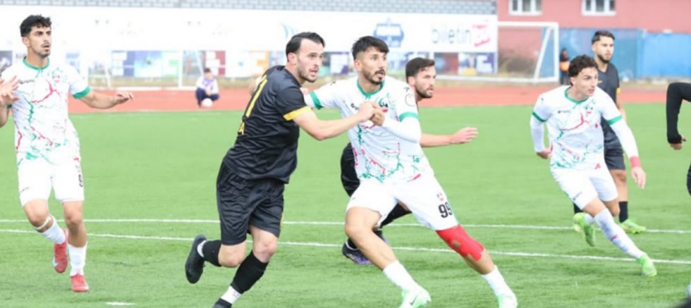 Diyarbekirspor’da Kan Kaybı Devam Ediyor