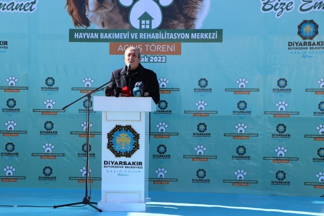 Eker: “Hayvan Bakımevi ve Rehabilitasyon Merkezi Diyarbakır için önemlidir”