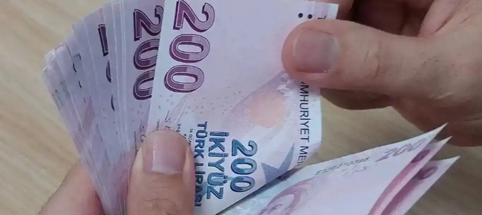 En düşük emekli maaşında farkı ödemeleri bugün yapılacak