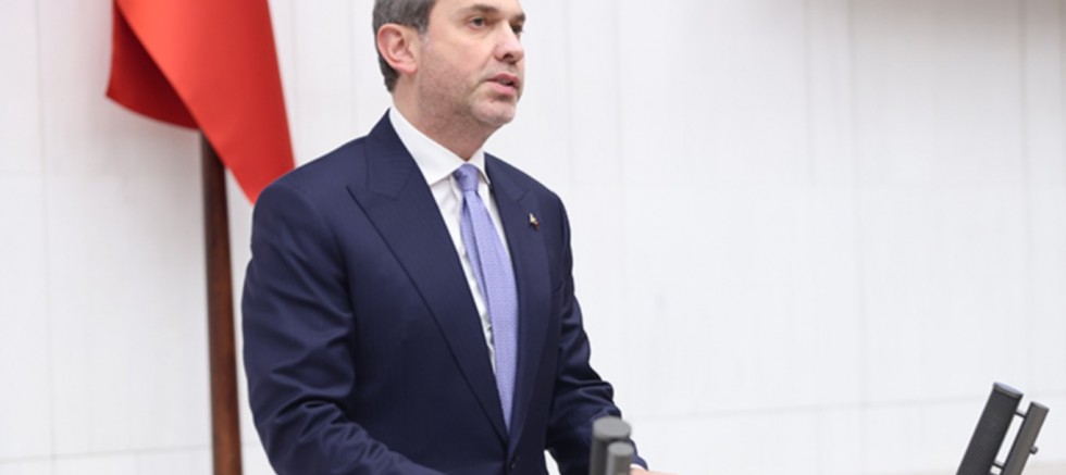 Enerji ve Tabii Kaynaklar Bakanı Bayraktar, TBMM Genel Kurulu'nda Bakanlığının 2026 yılı bütçesini sundu "Sırada Diyarbakır var"