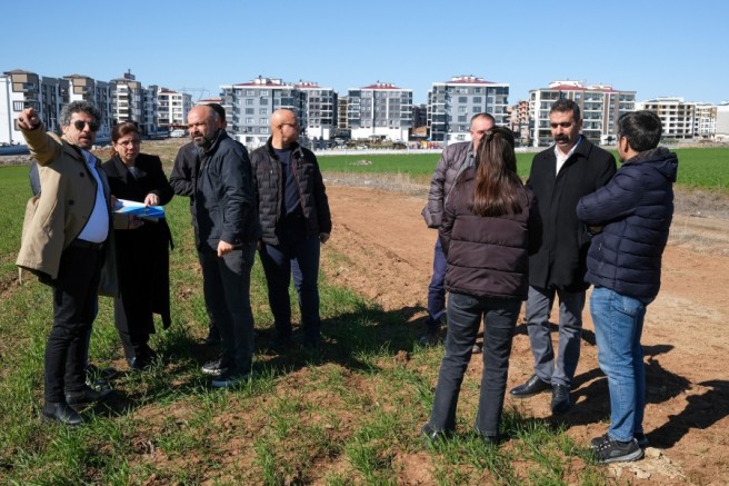 Eşbaşkanlar, bağımlılıkla mücadele merkezi için saha incelemesi yaptı