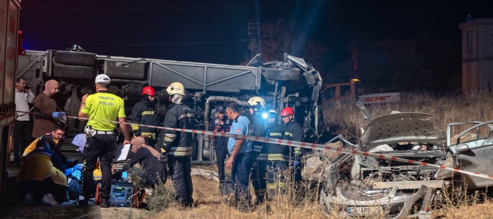 Gaziantep’te feci kaza: 7 ölü, 13 yaralı