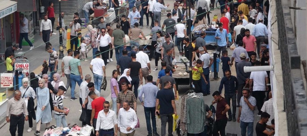Gençler neden bağımlılığa sürükleniyor? Vatandaşlardan dikkat çeken değerlendirmeler
