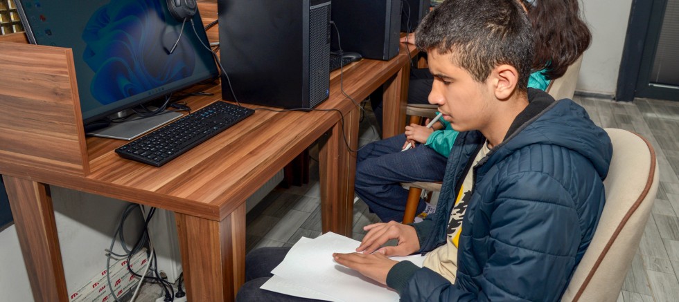 Görme Engelliler İçin Sesli Kütüphane Hizmete Açıldı