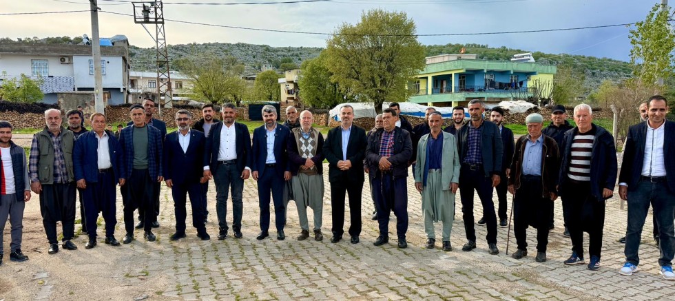 HÜDA PAR Milletvekili Dinç, Dicle kırsalında vatandaşların sorunlarını dinledi