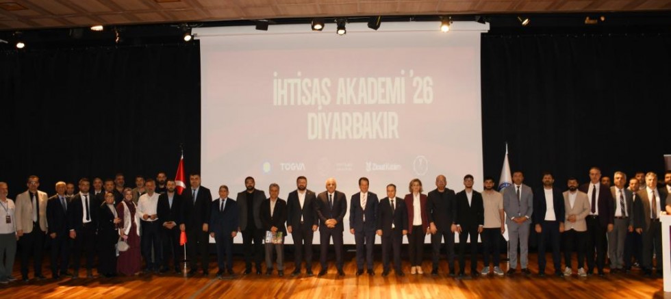 İHTİSAS AKADEMİ DİYARBAKIR PROGRAMI DİCLE ÜNİVERSİTESİNDE GERÇEKLEŞTİ
