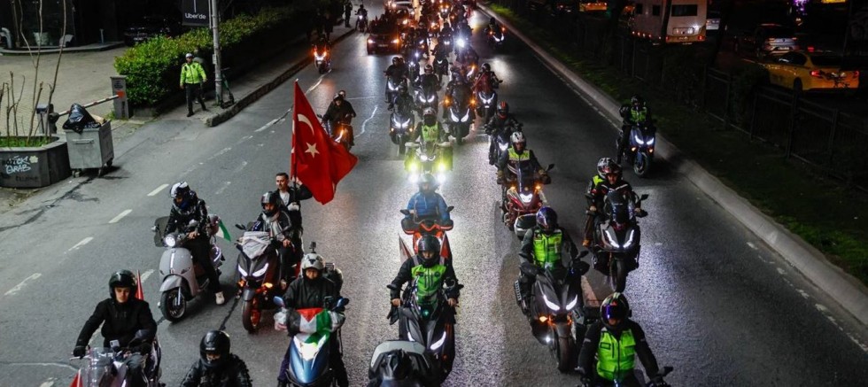İstanbul’da işgal ve zulme karşı yüzlerce araçlık konvoy