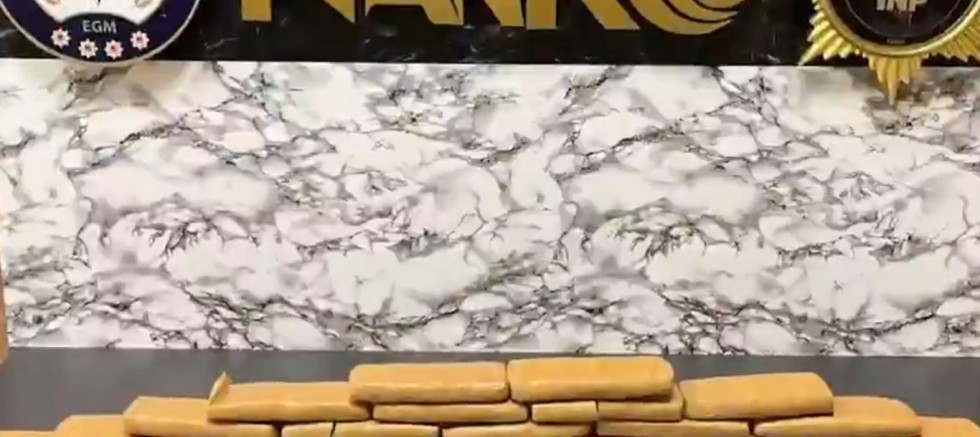 İstanbul Sultanbeyli'de 17 kilogram eroin ele geçirildi