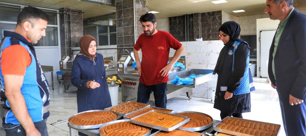 Kayapınar Belediyesi bayram öncesi denetimleri artırdı