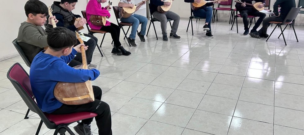 Kayapınar’da Gençler Sanatla Buluşuyor