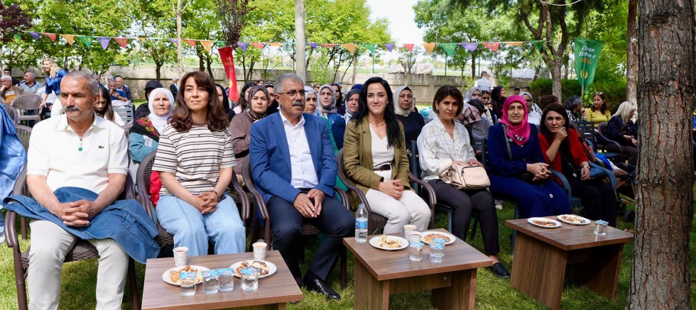 Kürt Dil Bayramı Bağlar’da Coşkuyla Kutlandı