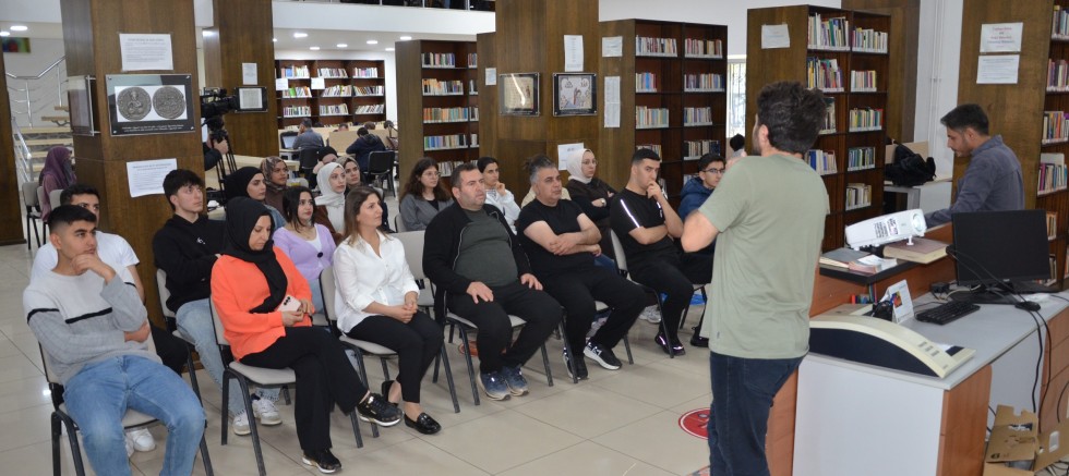 Kütüphanelerde Bağımlılıkla Mücadele Farkındalık Eğitimi