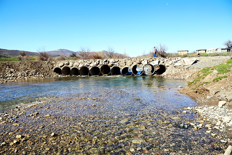 LİCE BELEDİYESİNDEN KÖPRÜ ONARIMI ÇALIŞMASI 