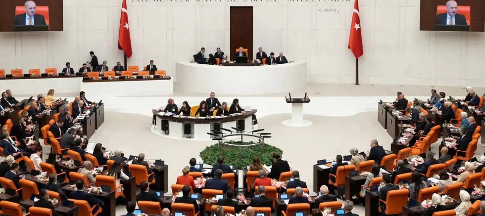 Meclis gündeminde aidat düzenlemesi ve ekonomik başlıklar var