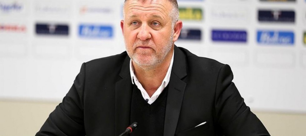 Mesut Bakkal 2 puan bıraktığımız için  üzgünüz 