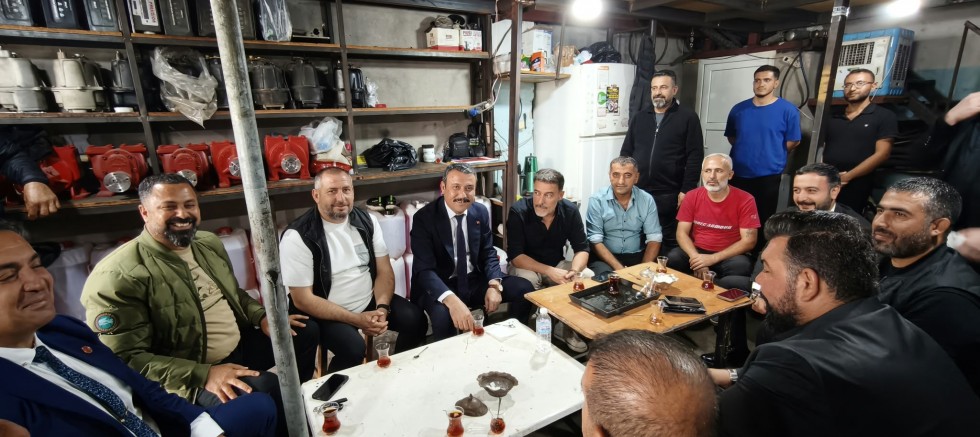 MHP Diyarbakır İl Başkanı Hasan Özcoşkun, 3. Sanayi Sitesi Esnafını Ziyaret Etti