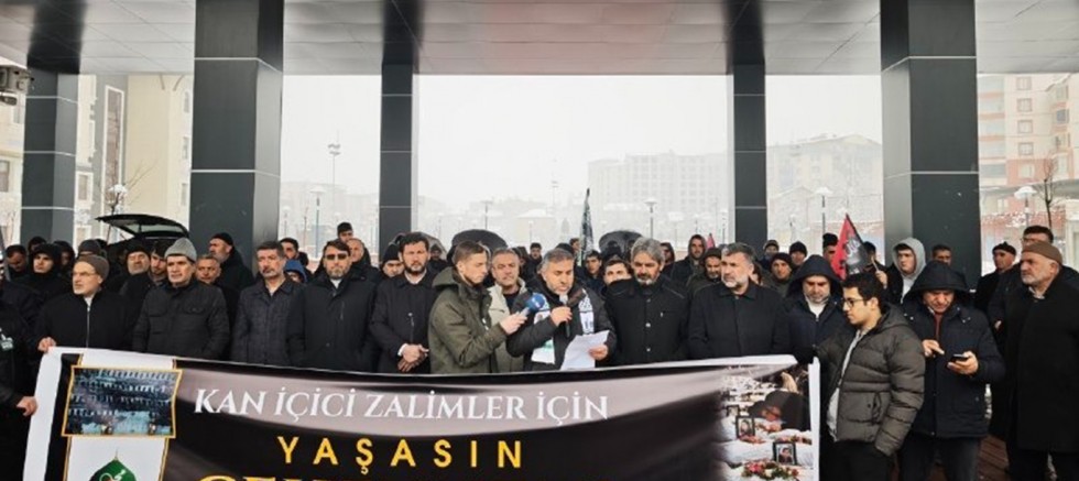 Muş'ta İslam coğrafyasına yönelik saldırılara tepki: Bu saldırılar karşı çıkılmadıkça devam edecektir