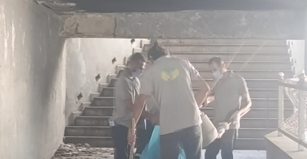 Ofis Yaya Alt Geçidi’nde Temizlik Çalışması