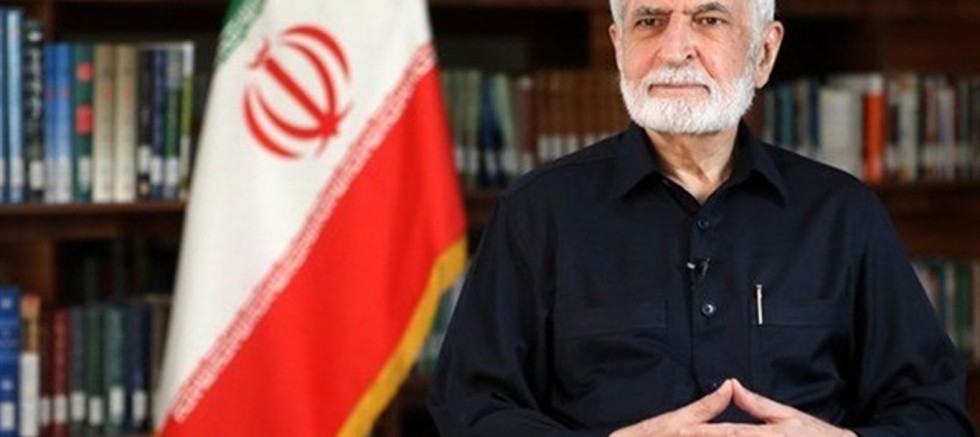 Saldırıda ağır yaralanan İran Stratejik Dış İlişkiler Konseyi Başkanı hayatını kaybetti