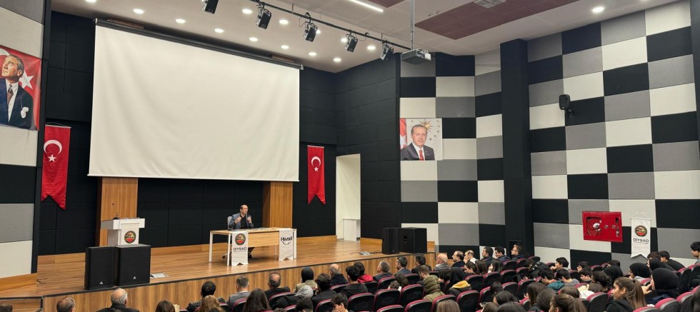 SAVAŞTA OKUMA YAZMA BİLEN ESİRLER SERBEST BIRAKILIRDI