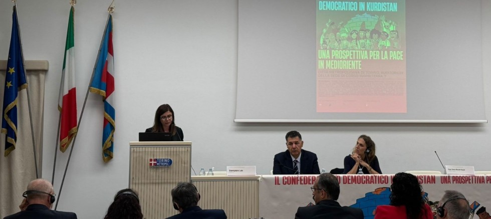 Serra Bucak, Torino’da konuştu: “Yerel demokrasi barışın en önemli sınavı”