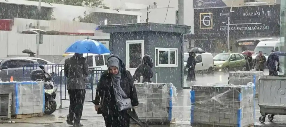 Sıcaklıklar 15 derece düşüyor, yağışlı hava ve kar geliyor