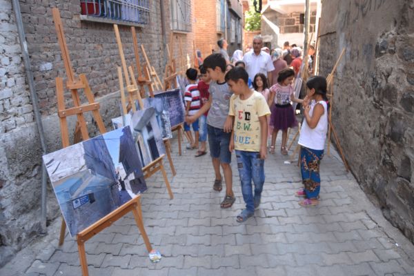 SUR BELEDİYESİ’NDEN YERİNDE  DÖNÜŞÜMÜN İLK ÖRNEĞİ