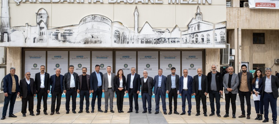 Sur’da muhtarlar dinlendi: Altyapı ve 2026 projeleri masada