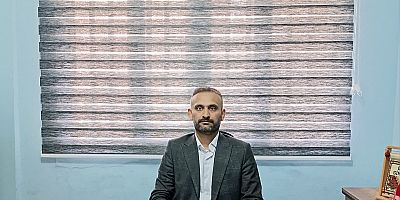 12 Eylül’ün 46. yılında Devran Sinanoğlu’ndan demokrasi vurgusu