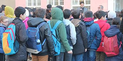 18 milyon öğrenci için ders zili yeniden çaldı