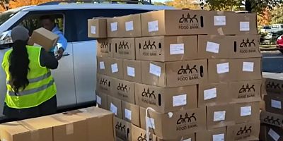 ABD'de hükümet kapanışı rekor kırdı: Çalışanlar gıda kuyruğunda, uçuşlar aksıyor