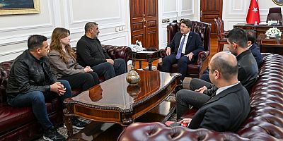 Adalet Bakanı Tunç Rojin Kabaiş’in ailesiyle görüştü