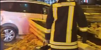 Afyonkarahisar'da tır ile 3 otomobil çarpıştı: Bir ölü, 7 yaralı