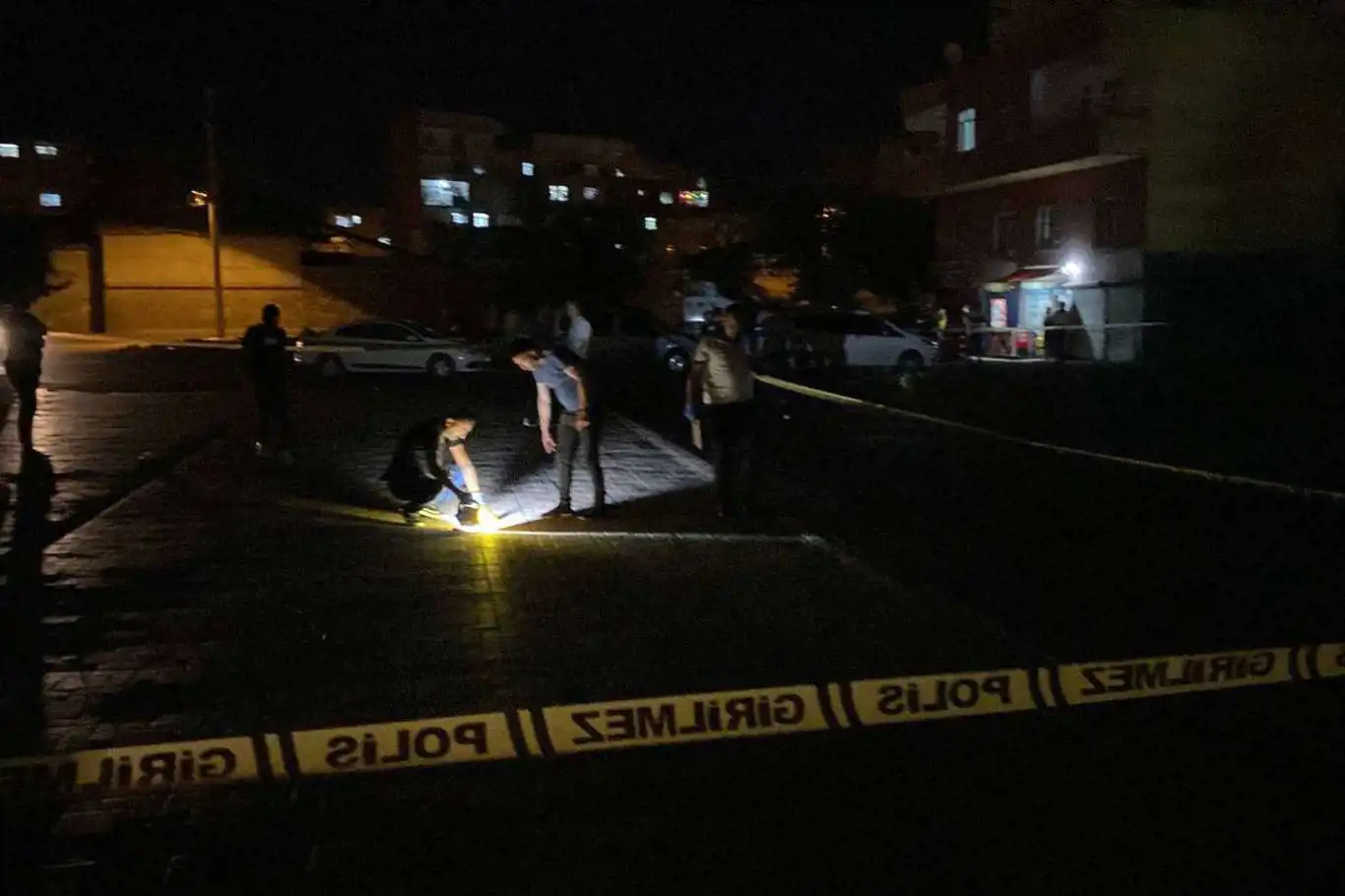 Ağrı’da gençler arasında çıkan kavga kanlı bitti