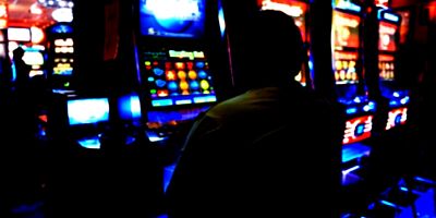 Aileleri parçalayan kumar bağımlılığı: Romanya’da yerel yönetimler yasak yetirebilecek