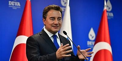 Ali Babacan’dan, Güney Afrika Cumhuriyeti’nin İsrail’e karşı Uluslararası Adalet Divanı’nda açtığı davaya müdahil olma kararıyla ilgili paylaşım:“Neden bu kadar geciktiniz? Neyi beklediniz?”