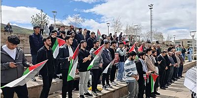 Alparslan üniversitesi öğrencilerinden Filistin’deki idam yasasına tepki