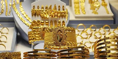 Altın rekor seviyeye yakın seyrediyor