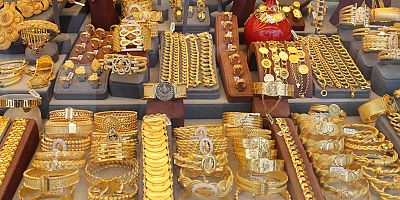 Altında ibre aşağı yönlü