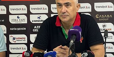 Altıparmak: “Ya bu futbolcular gider ya ben