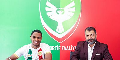 AMEDSPOR'DAN BİR TRANSFER BOMBASI DAHA: RAYAN RAVELOSON İMZAYI ATTI