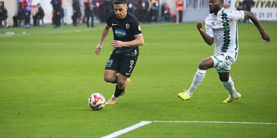 Amedspor  Evinde Berabere kaldı liderliğe Erzurumspor geçti 