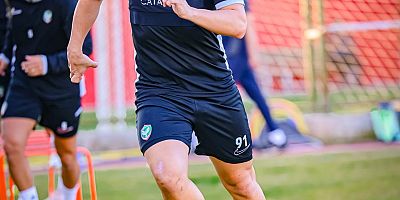 Amedspor Taraftar Desteğiyle Kazanmak İstiyor