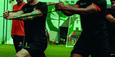 Amedspor tünelinde yeni oyunculara  hoşgeldiniz proğramı düzenlendi!