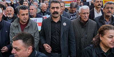 ANADİL İÇİN YÜRÜDÜLER