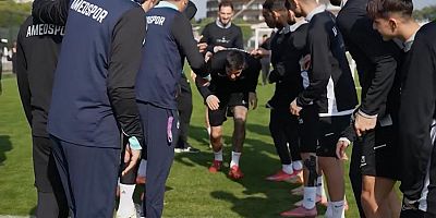 Antalya kampında yüzler gülüyor: Amedspor’da antrenman öncesi neşeli anlar