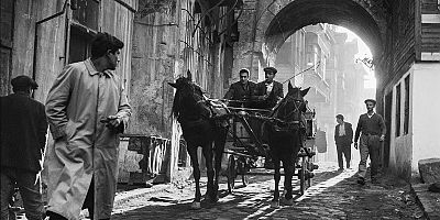ARA GÜLER ARŞİVİNDEN ‘’İSTANBUL’’ SERGİSİ, SOFYA’NIN ÖNDE GELEN FOTOĞRAF GALERİSİ SYNTHESIS GALLERY’DE AÇILDI