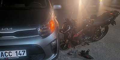 Asfaltın çökmesi sonucu oluşan çukur kazaya yol açtı