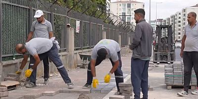 Bağcılar’da Kazıların Ardından Yollar Yenileniyor